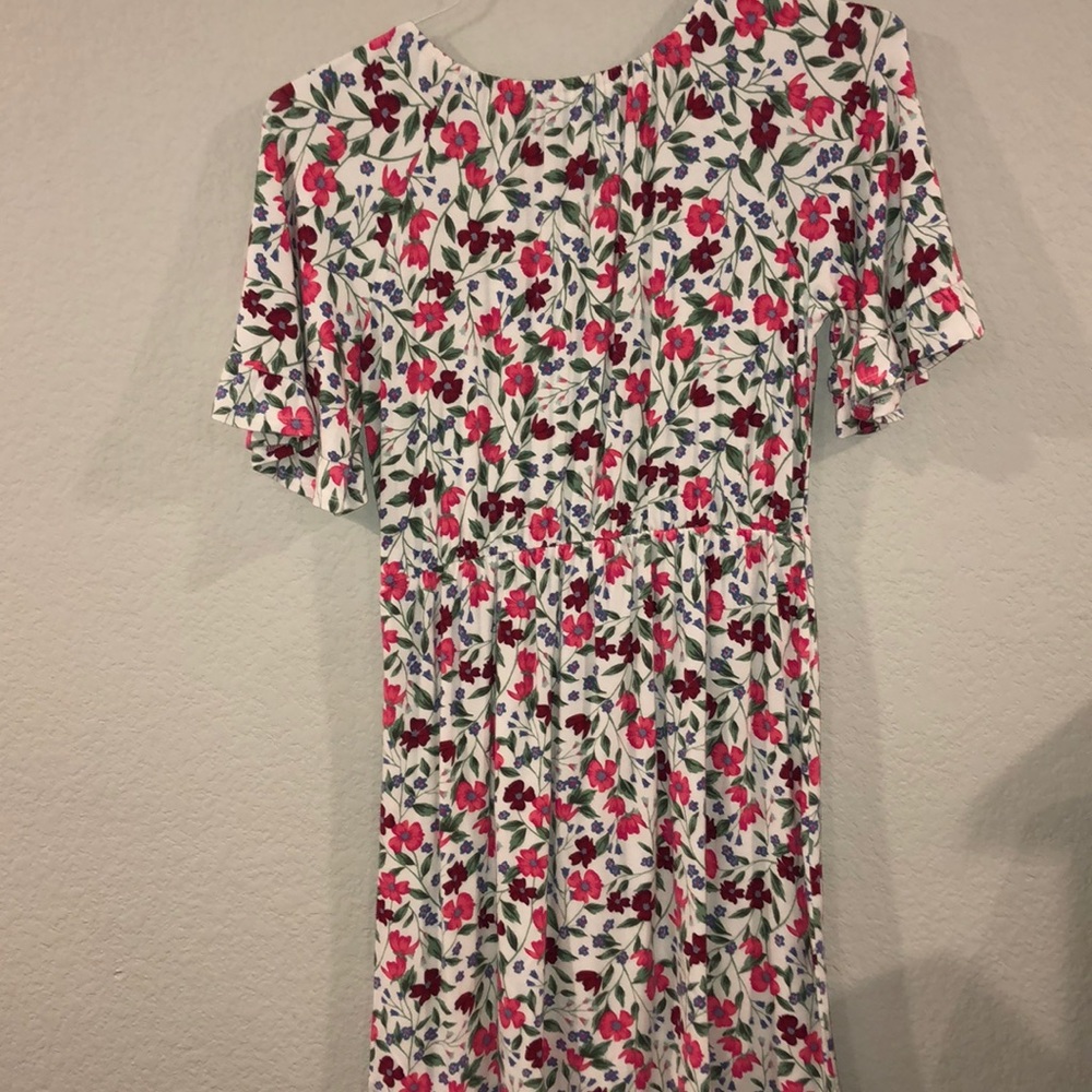 Dress - Picture 2 of 3